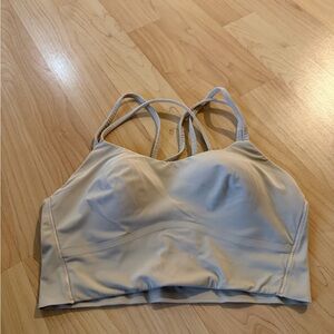 Lululemon like a cloud bra